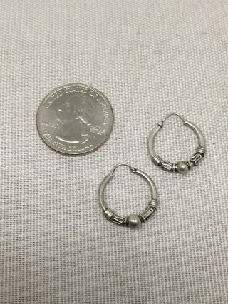 Vintage Sterling Silver 1/2” Bali Style Hoop Earrings 1.  94g (33 - 5) 2