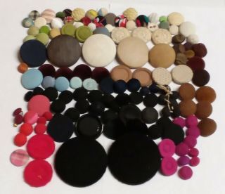 134 Cloth Covered Vintage And Modern Buttons