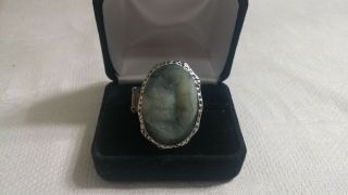 Vintage Silvertone Metal Faux Gray Plastic Stone Oval Ring Size 7.  5 Stretch Adj