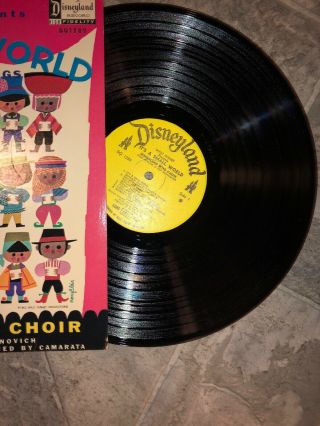 Vintage Disneyland It ' s a Small World Vinyl Record LP Boys Choir Park Ride 2