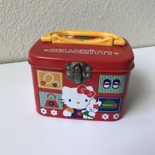 Vintage Sanrio Hello Kitty 2002 Trinket Box