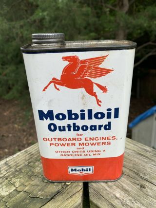 Vintage Mobil Mobiloil Pegasus Outboard Boat Motor Oil Quart Metal Can Gas Sign
