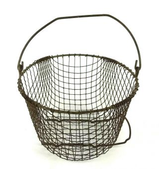 Vintage Wire Metal Primitive Chicken Egg Basket Small 7.  5 X 5.  25