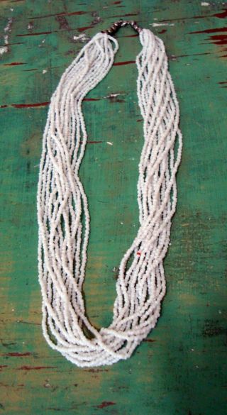 Vintage Kewa Santo Domingo Pueblo Indian White Seed Beads Necklace 13 Strand