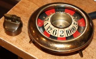 Vintage CONTINENTAL Metal CASINO Spinning Roulette Wheel Table Lighter 3
