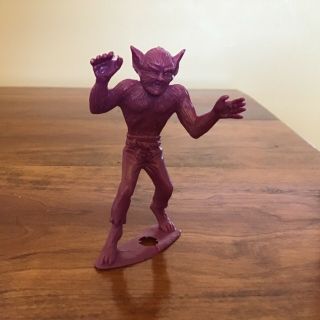 Vintage 1960s Mpc 2.  5 " Plastic Purple Werewolf Wolf - Man Figure Monster Horror
