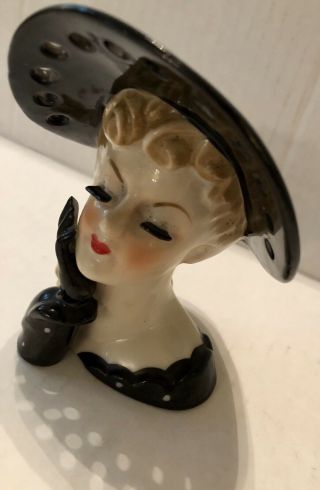 Vintage NAPCO Ceramic Lady Head Vase S673A 4” Tall Black Polka Dots 1950’s 3