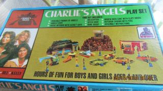 VINTAGE MIB 1977 RARE CHARLIE ' S ANGELS PLAY SET please read 6
