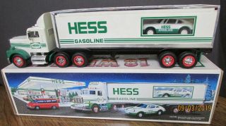 Vintage 1992 Hess Truck Tractor Trailer 18 Wheeler