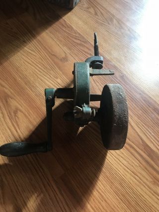 Vintage Modern Grinder Mfg Co Hand Crank Bench Sharpener Model H 4