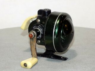 Vintage Johnson Century Model - 100 B Spin Cast Fishing Reel Vgc,