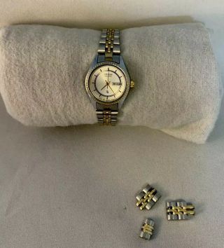 Vintage Ladies Citizen Quartz Gold And Silver Tone Watch Japan With Extra Links