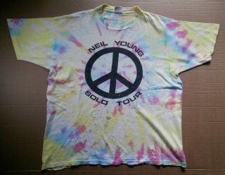 Vintage 1989 Neil Young Tie - Dye T - Shirt – Solo Tour – Signal,  Size L