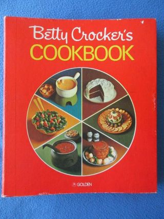 Vintage Betty Crocker Cookbook Red Pie Cover 5 Ring Binder