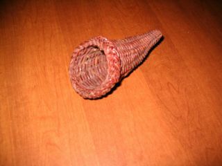 Horn Of Plenty Cornucopia Woven Wicker 5 Inches Long Vintage Thanksgiving