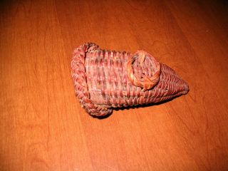 Horn of Plenty Cornucopia woven wicker 5 inches long vintage Thanksgiving 5