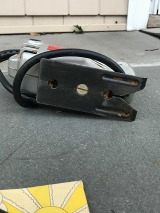 Vintage Black and Decker U 151 Utility Jig Saw Kit With Blades 5