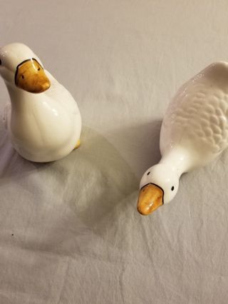 Vintage Medium Sized Ceramic Geese