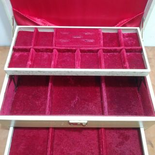 Vintage Mele Jewelry Box Beige 3 Tier Red Velvet Lining Necklace Hooks Drawer 5