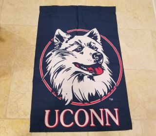 Uconn University Of Connecticut Huskies Vintage Flag Poster Banner 2.  5 X 4 Feet