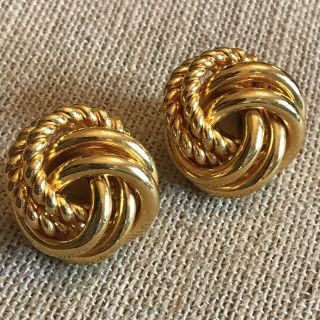 Vintage Erwin Pearl Chunky Textured Clip On Gold Tone Earrings