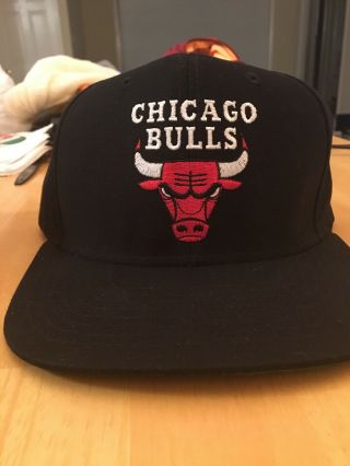 Vintage Style Adidas Chicago Bulls Plain Logo Snapback Hat Cap 90s