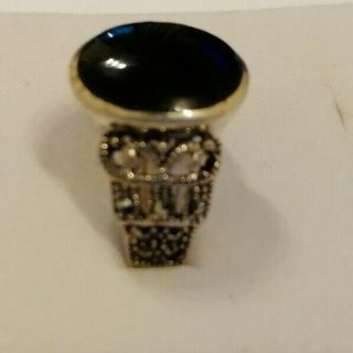 Vintage sterling silver,  marcasite and jet ring size P 3