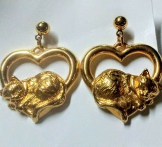 Vintage Designer Signed Avon Cats Heart Shaped Goldtone Dangling Earrings
