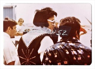 Elvis Presley Vintage Candid Photo 2 - Philadelphia,  Pa - June 24,  1974