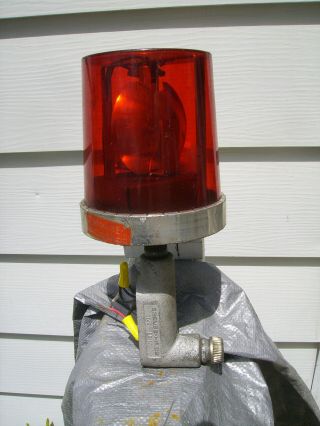 Vintage Federal Signal Corp Vita Lite Red Gumball Light Model 121s A1 It