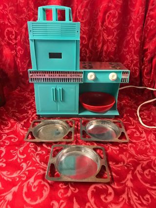 Vintage 1960’s Kenner Easy Bake Oven - Turquoise - In