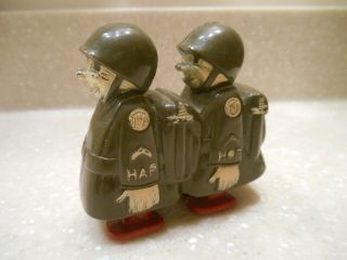 Vintage Toy Marching Hap Hop Soldiers Army Infantrymen 50s 60s Marx Collectible