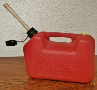 Vintage Blitz 2 Gal.  8 Oz.  Vented Gas Can/with Flex Pour Spout - No.  11815 -