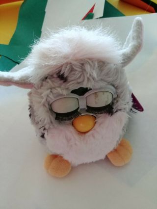 Vintage Gray And Pink 1998 Furby By Tiger Electronics 70 - 800