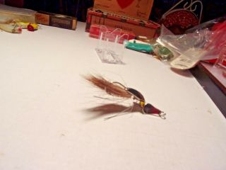 OLD LURE VINTAGE AL FOSS LURE CALLED THE DIXIE HAS DEER HAIR AND IS OLD. 2