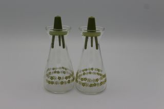 Vintage Pyrex Glass Crazy Daisy Salt And Pepper Shaker Set Green