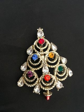 Signed Weiss 2.  25in Vintage Rhinestone X - Mas Tree Pin - Multistones On Gold Loops
