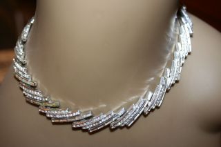 Vintage Crown Trifari Silver Tone Crystal Baguette Rhinestone Necklace