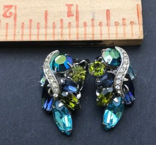 Gorgeous Vintage Shiny Green & Blue W/ Silver Tone Rhinestone Clip On Earrings.