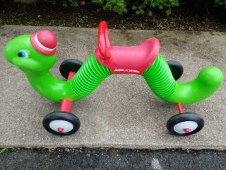 Radio Flyer Vintage Green Inchworm,  Kids Ride On Toy Inchworm Tricycle