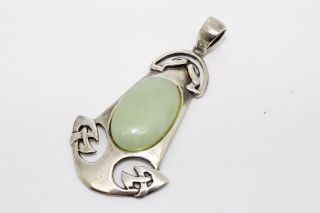 A Pretty Vintage Arts & Crafts Style Sterling Silver 925 Green Quarts Pendant
