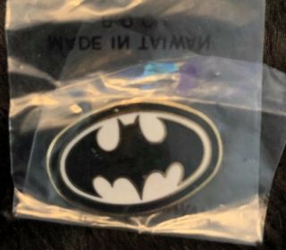 Vintage - Black And White - Batman Pins Dc Comics By Gift Creations - Dated 1964
