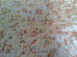 Vintage Satin Crib Blanket Hand Quilted Basket of Flowers Scalloped Edge Floral 2