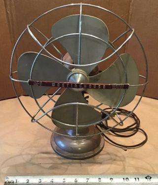 Vintage Mid - Century Westinghouse Electric Desktop Fan