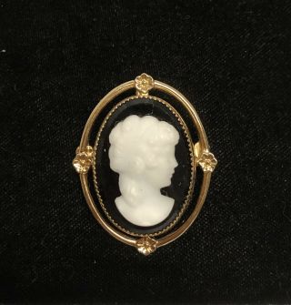 Vintage Amco 14k Go Black & White Glass “cameo " Pendant Brooch - Victorian Style