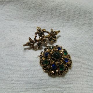 Vintage Gold Tone Metal Green/blue Rhinestone Ornate Floral Badge Pin Brooch