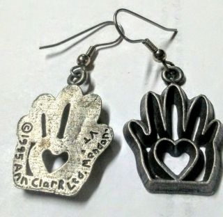 Vintage 1995 Ann Clark Heart in Hand Vermont Pewter Cookie Cutter Earrings 3