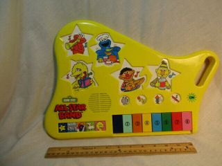 Vintage 1991 Golden Sight N Sound Sesame Street All - Star Band Keyboard Music Toy