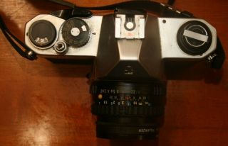 Vintage Pentax ASAHI K1000 SLR Camera With 50mm Lens 3