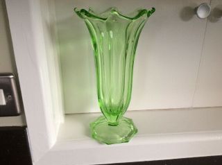 Vintage Large Green Uranium Art Glass Vase.